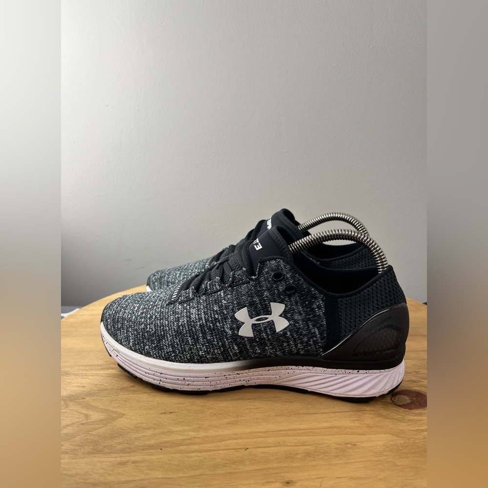 Under Armour Bandit 3 Women’s size 8